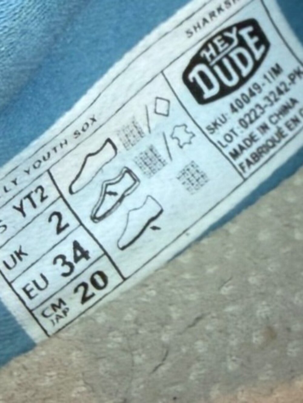 Hey Dude Youth Wally Sox Size YT2 Blue Gray Sharkskin Stetch Laces Slip On Shoe - Picture 8 of 9